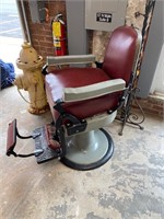 Berninghaus Barber Chair