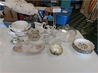 China & Glassware Lot