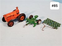 Arcade 5" Allis-Chalmers Tractor Set
