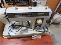 Brother 2010 sewing machine in case