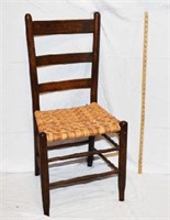 NICE OLD COUNTRY DINING CHAIR