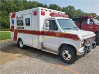 1990 Ford E-350 Ambulance