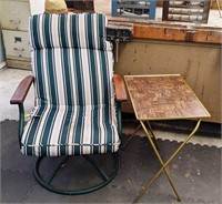 Lawn Chair & 2 TV Trays