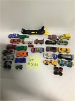 Large lot of used toy cars Matchbox Hotwheels