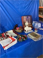 Miscellaneous Christmas items including electric