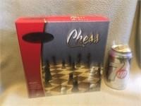 Petit coffret de jeu d'échecs