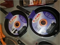 2 Pc T Fal 12.5 In Pans