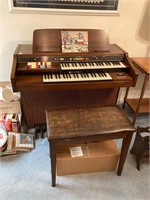 Hammond Elec. Organ & Bench