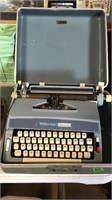 Signature typewriter