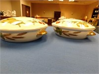 2 Covered Evesham Serving Pieces - 8.5 inch dia
