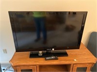 Flat Screen TV & Remote