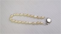 8" Faux Pearl Bracelet
