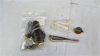 (8+) Assorted Metal Items in a Bundle