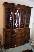 Gorgeous Mahognay china cabinet