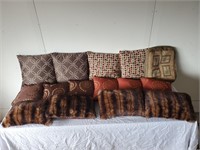 Assorted Pillows & Cushions 1 Lot