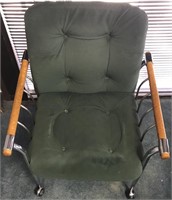 GREEN CLOTH OFFICE CHAIR ON ROLLERS
