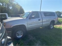 2004 Chevy C2500HD S 56,000 miles