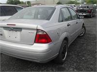 2005 Ford Focus - 102428