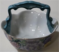 Made in China porcelain basket