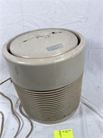Air cleaner- Ionizer- needs cleaned