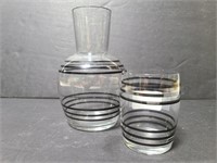 Glass black stripe wine decanter with glass