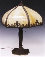 AMERICAN VINTAGE SLAG GLASS LAMP