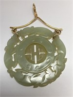 QING DYNASTY CARVED JADE PENDANT W/ GOLD BALE