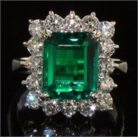 14kt Gold 5.88 ct Emerald & Diamond Ring