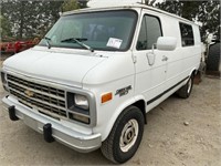 1993 Chev Van , Gas 350, Automatic