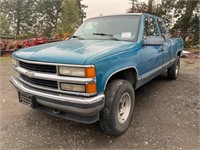 1997 Chevy pickup 4X4  Ext cab, gas