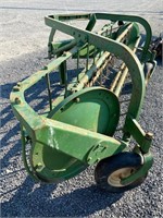 JD Side delivery rake, PTO in office