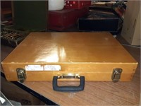 WOODEN CARRYING BOX 14.75 X 10.75 X 3