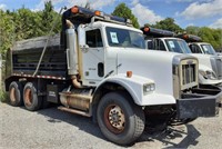 TRUCK 10 - 12 YD TANDEM DUMP