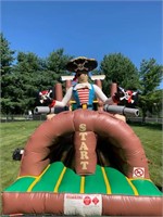 INFLATABLE OBSTACLE COURSE