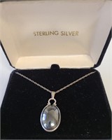 Sterling Silver Pendant & Chain