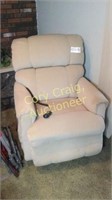 LAZYBOY ELECTRIC LIFT CHAIR