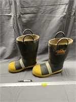 Firemen's boots size 8 1/2