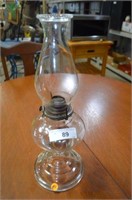 CLEAR GLASS OIL LAMP