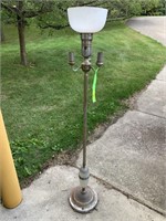 FLOOR LAMP- NEED REWIRED