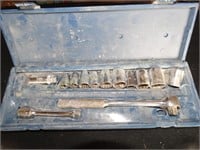 Husky 1/2" socket & wrench set in plastic case