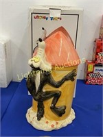 WILE E COYOTE ON ROCKET CERAMIC COOKIE JAR