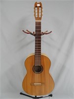 Kamouraska classical guitar;