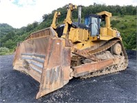 1989 CATERPILLAR D10N CRAWLER DOZER, 1YD01042, ENC