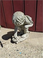Angel boy cement statue
Approximately 15 in tall