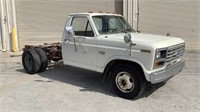 1985 Ford F-350 Regular Cab Chassis Truck  2WD