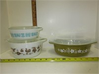 3 Pyrex Dishes with Lids