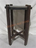 Small Wooden Plant Stand;