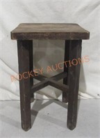Wood Plant Stand;