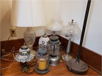 Assorted Lamps & Lanterns - total 8