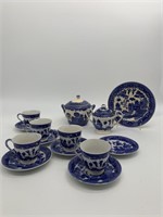 14pc Lot of Vintage Blue Willow